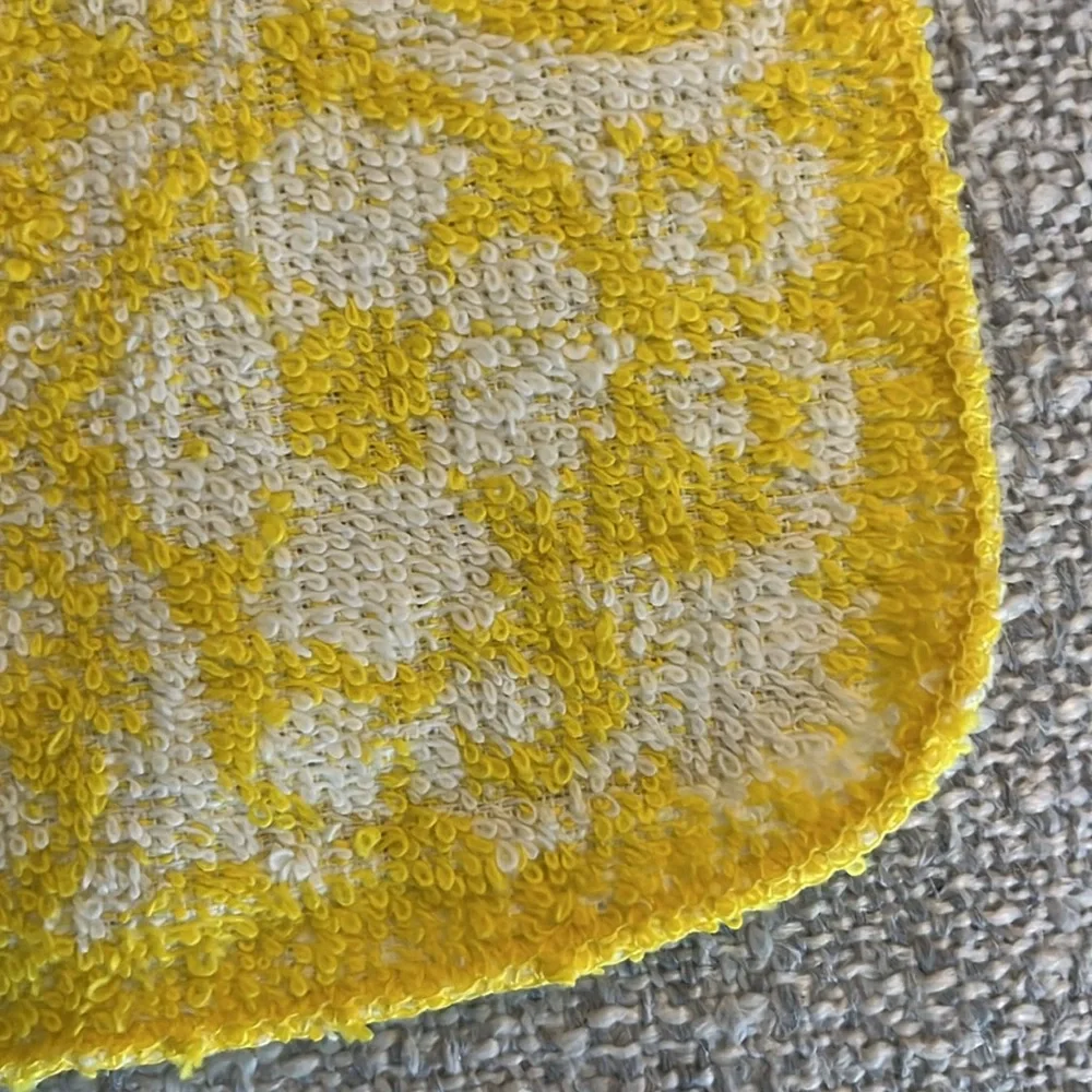 St Marys cotton vintage terrycloth washcloth yellow white flower NEW retro 70s